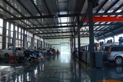 為什么很多修理廠不愿給車(chē)主換剎車(chē)油？背后原因解析